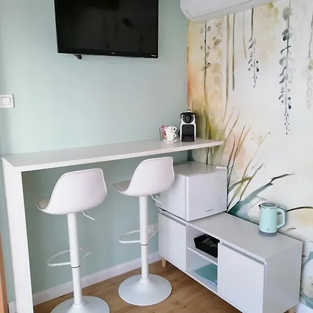 Parenthese Et A Deux Pas De La Place Stanislas Malzéville