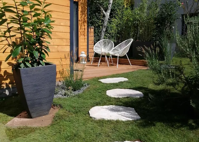 Parenthese Et A Deux Pas De La Place Stanislas * Malzéville