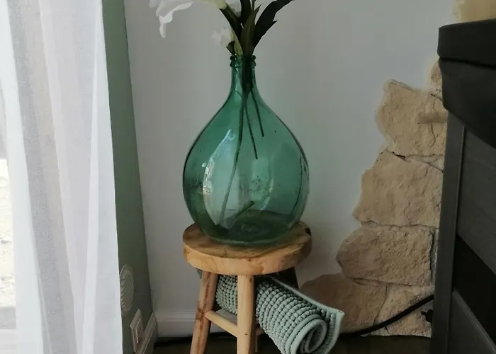 Parenthese Et A Deux Pas De La Place Stanislas Alpehytte *